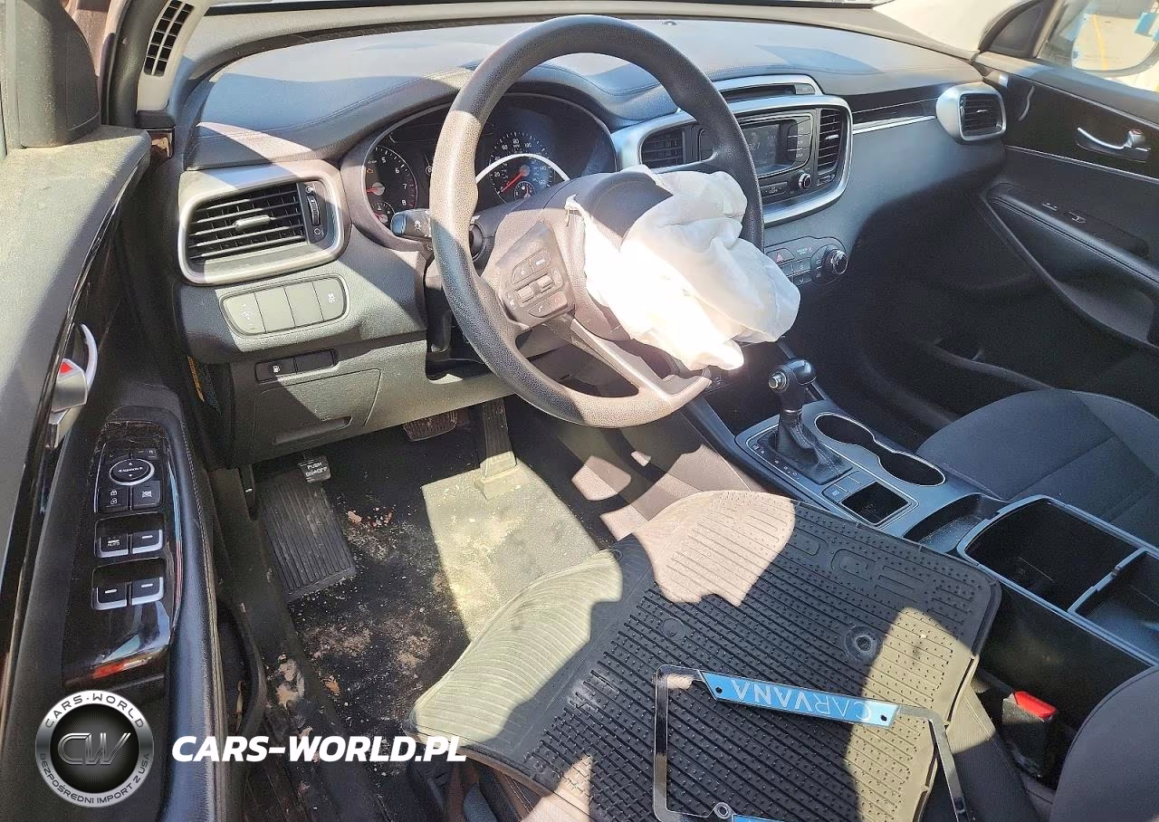 2017 Kia Sorento Lx VIN:5XYPG4A3XHG282616 - 8