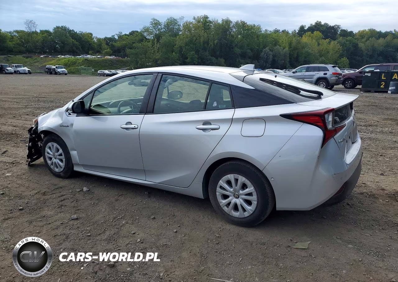 2021 Toyota Prius Le VIN:JTDKAMFU2M3152289 - 2