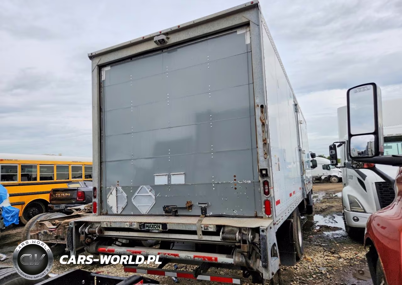 2016 Peterbilt 220 - Semi Truck VIN:3BPPKM8X8GF591160 - 3