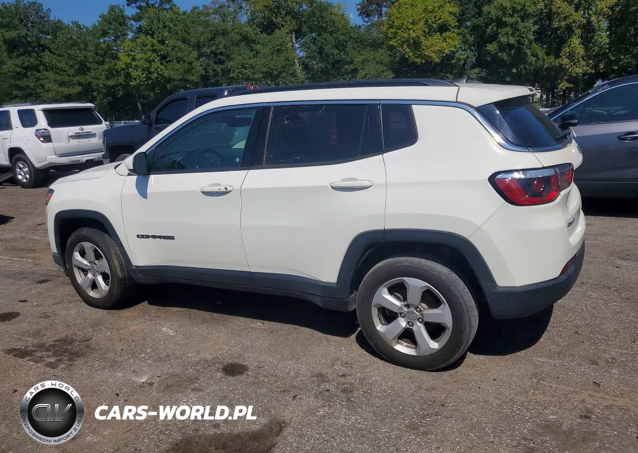 2019 Jeep Compass Latitude VIN:3C4NJDBB5KT641708 - 2