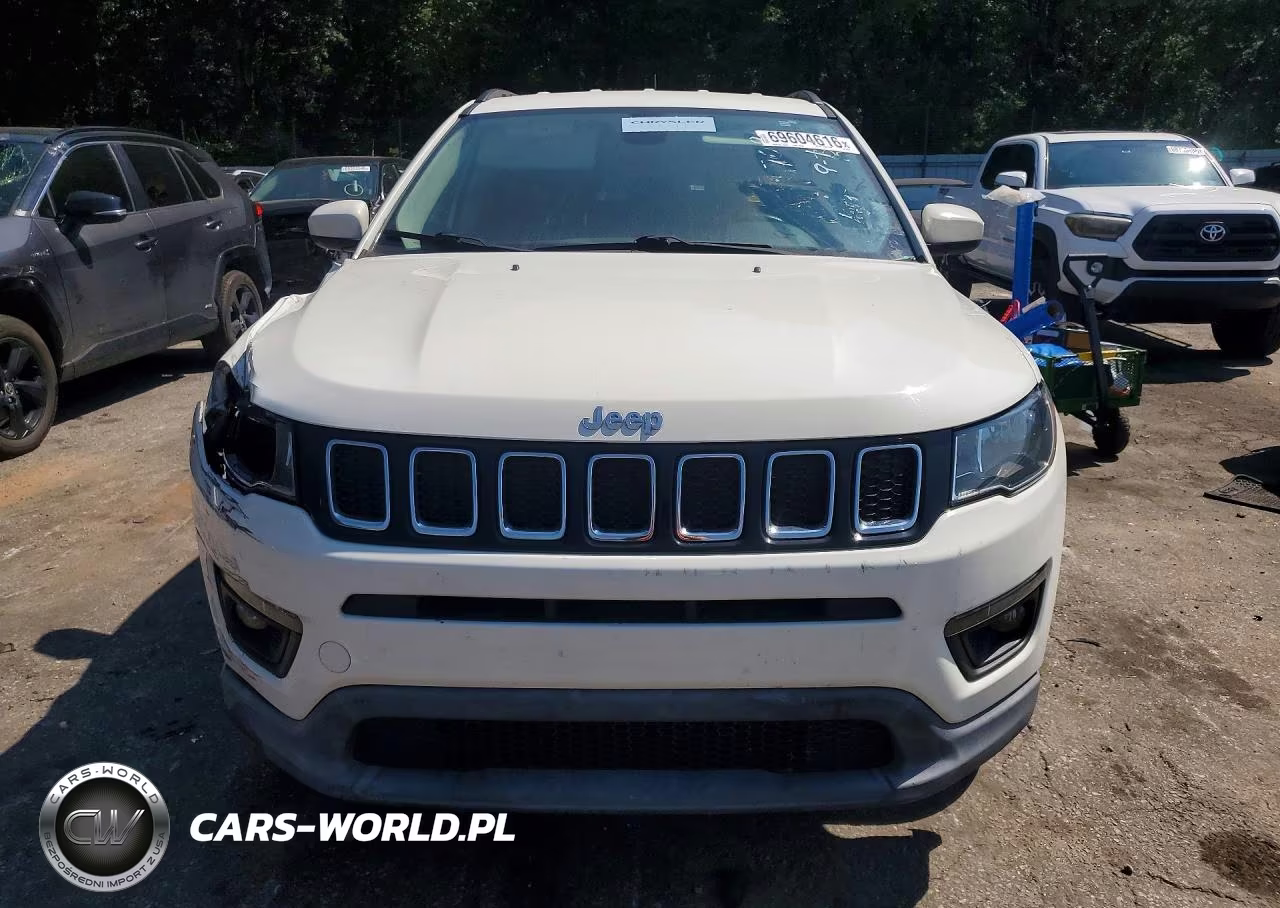2019 Jeep Compass Latitude VIN:3C4NJDBB5KT641708 - 5