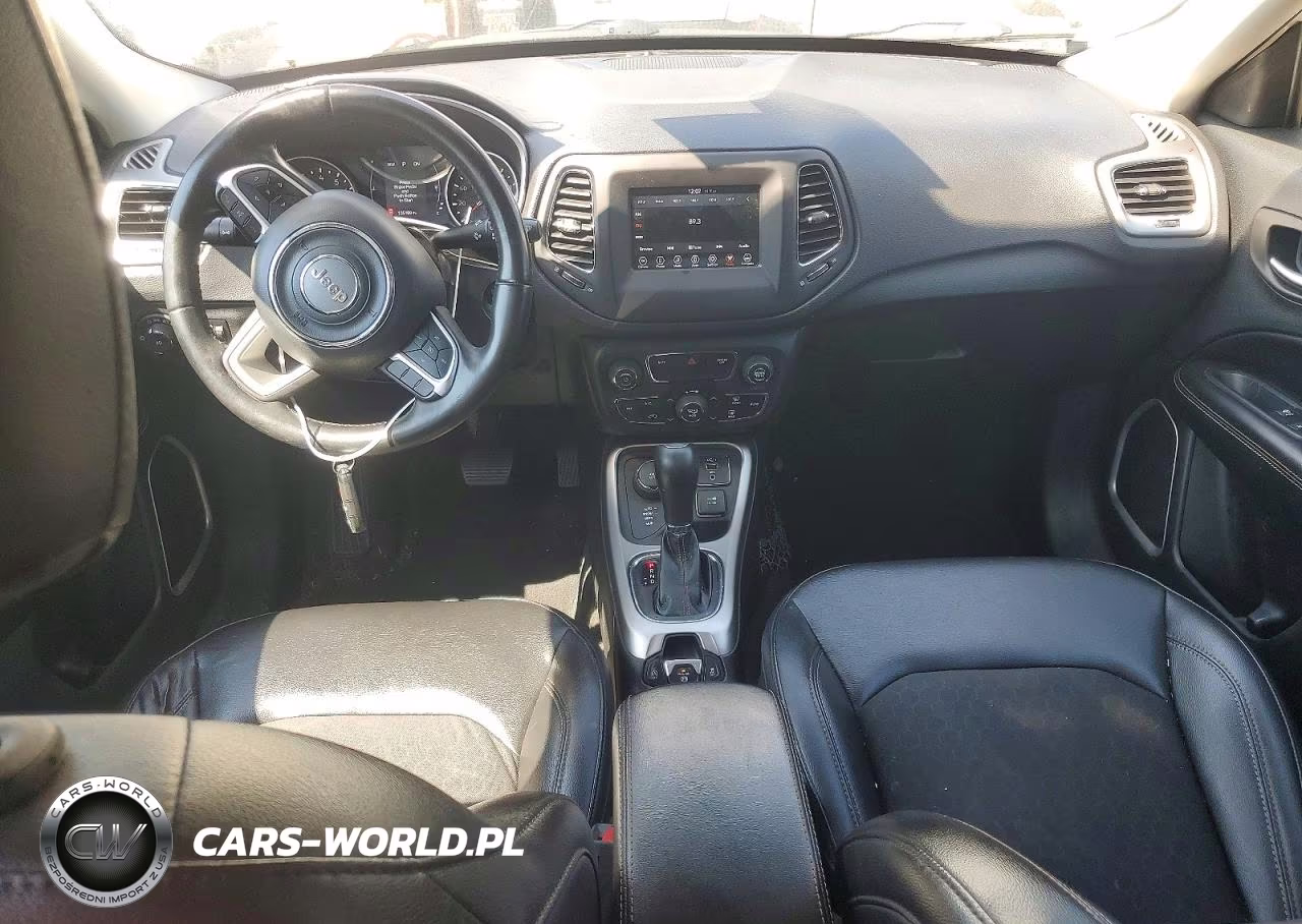 2019 Jeep Compass Latitude VIN:3C4NJDBB5KT641708 - 8