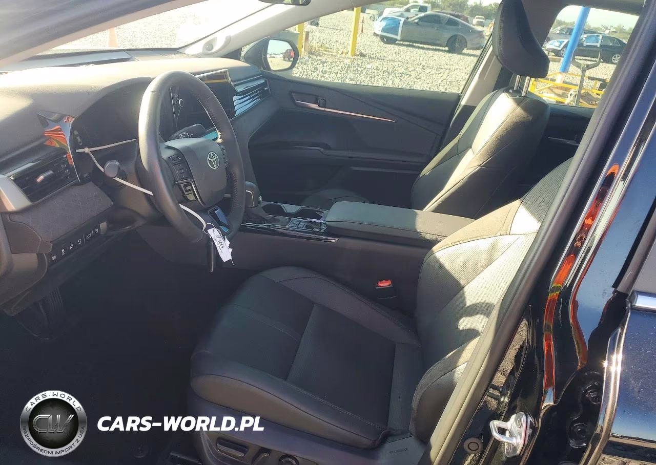 2025 Toyota Camry Xle VIN:4T1DAACK0SU538173 - 7