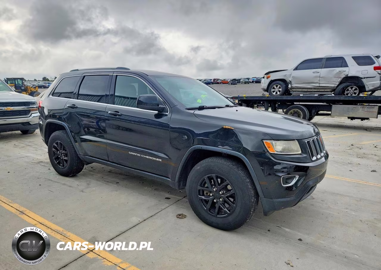 2016 Jeep Grand Cherokee Laredo VIN:1C4RJFAG9GC388101 - 4