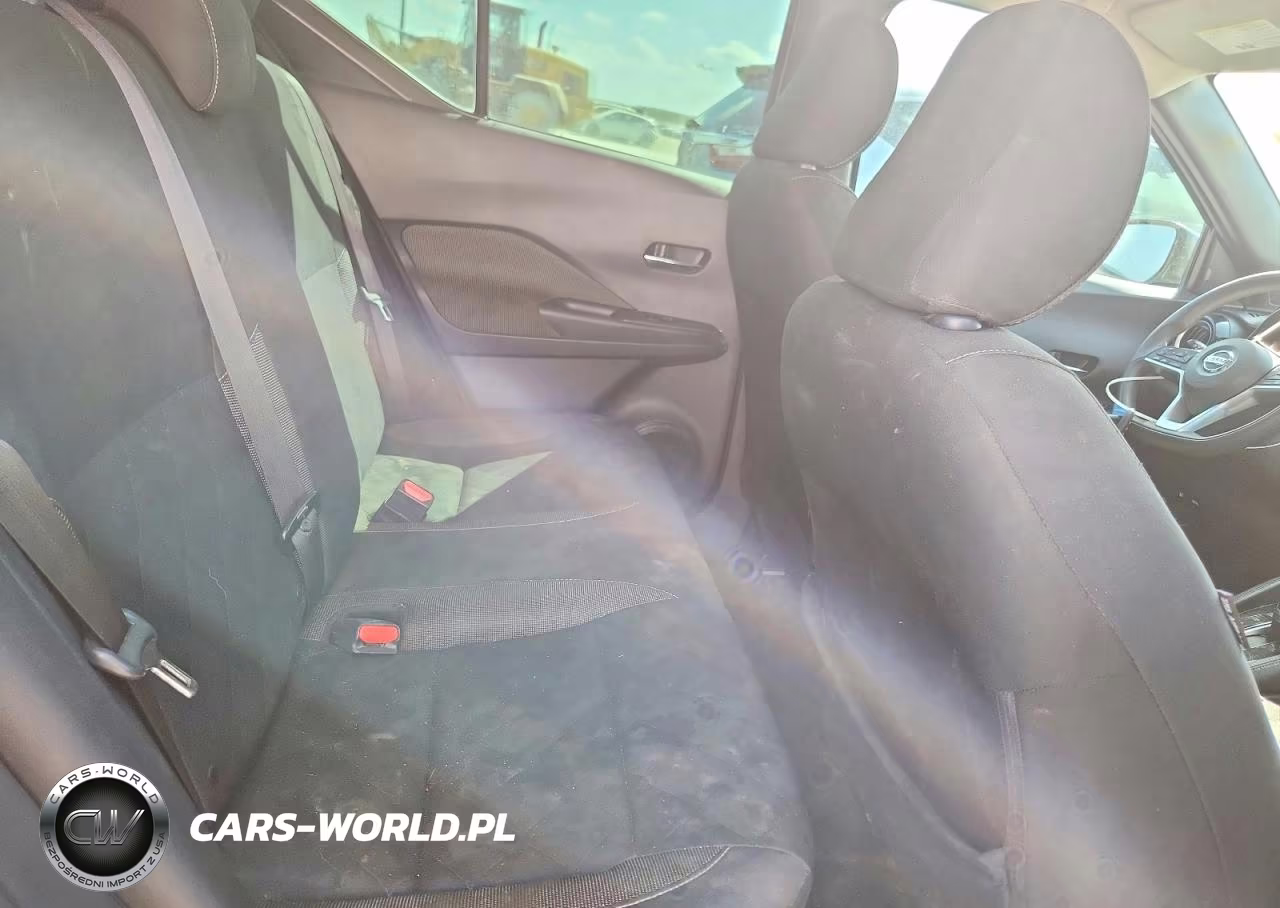 2020 Nissan Kicks Sv VIN:3N1CP5CV3LL551093 - 11