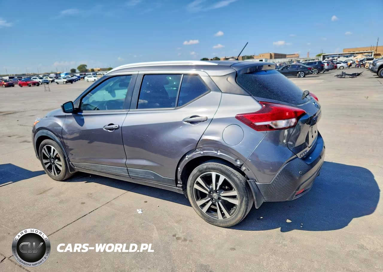 2020 Nissan Kicks Sv VIN:3N1CP5CV3LL551093 - 2