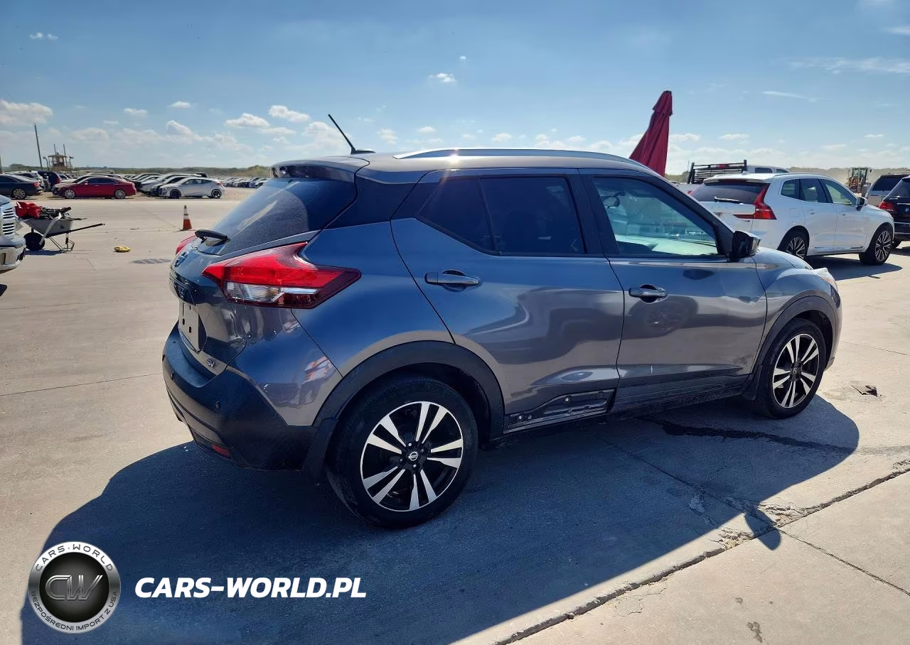 2020 Nissan Kicks Sv VIN:3N1CP5CV3LL551093 - 3