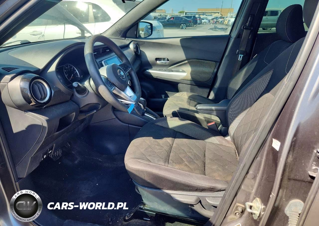 2020 Nissan Kicks Sv VIN:3N1CP5CV3LL551093 - 7