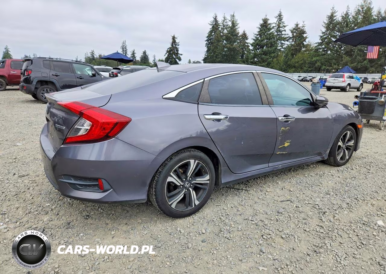 2016 Honda Civic Touring VIN:2HGFC1F9XGH651415 - 3