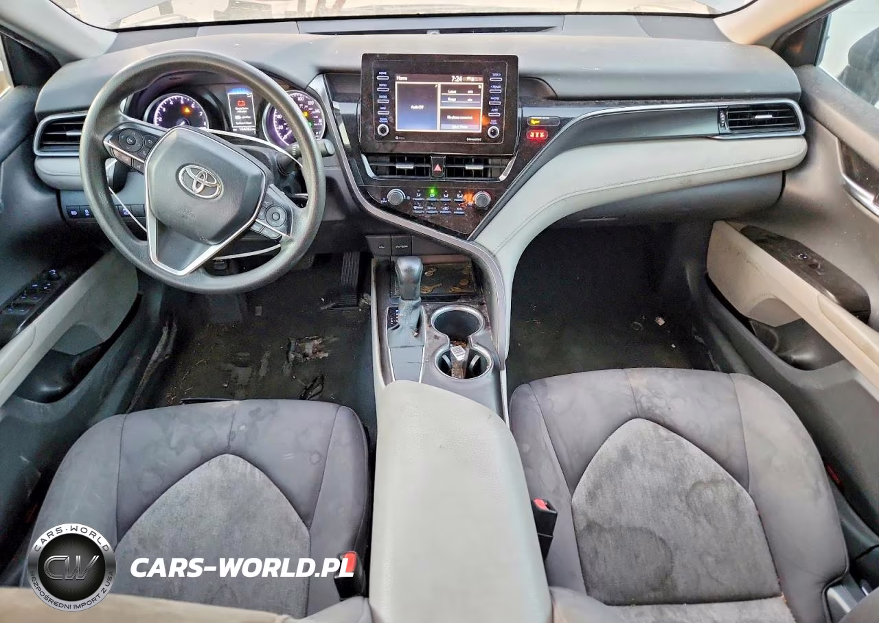 2021 Toyota Camry Le VIN:4T1C11AK2MU470718 - 8