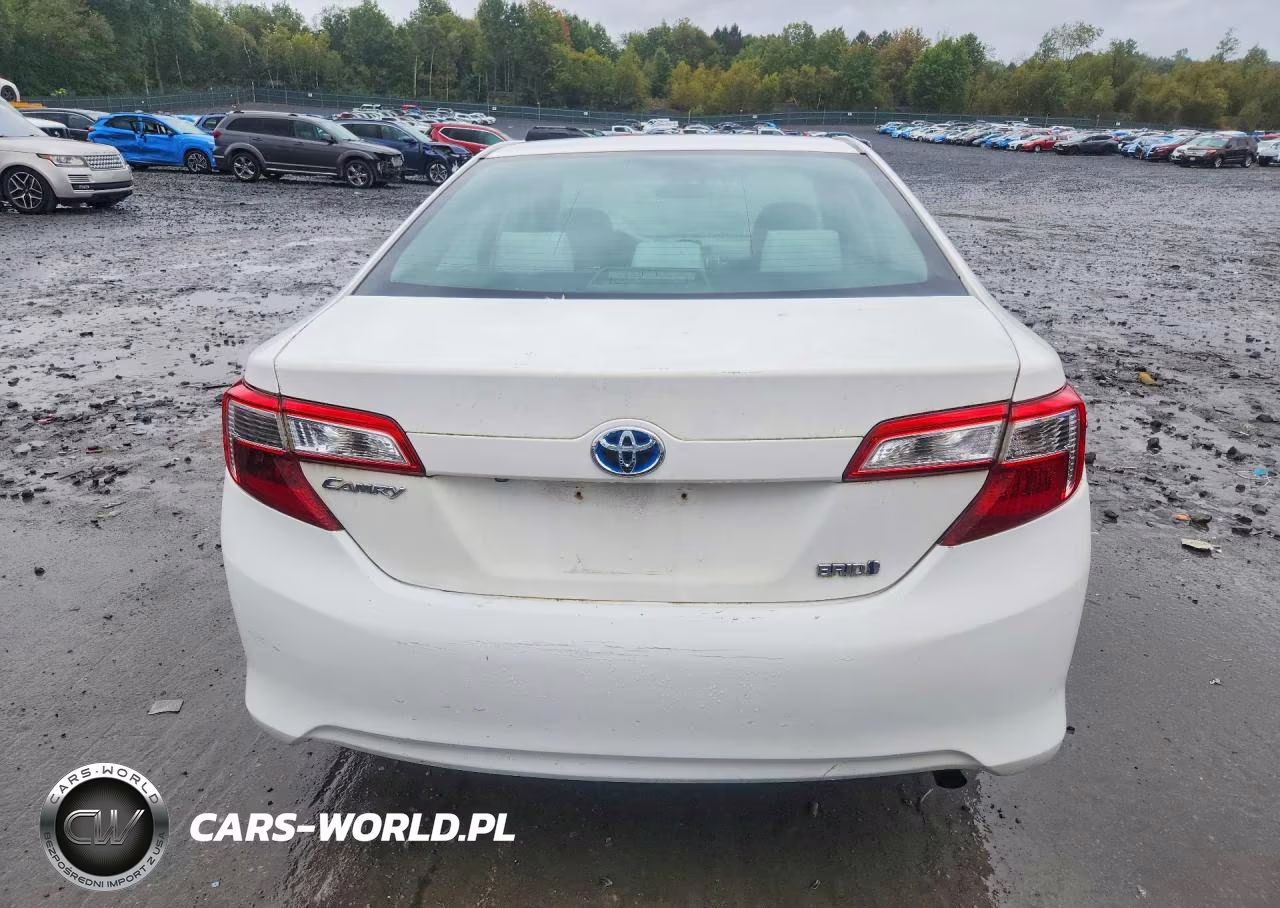 2014 Toyota Camry Hybrid Le VIN:4T1BD1FK9EU138112 - 6