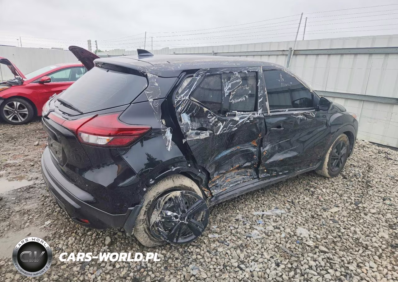 2025 Nissan Kicks Play S VIN:3N1CP5BV7SL482232 - 3