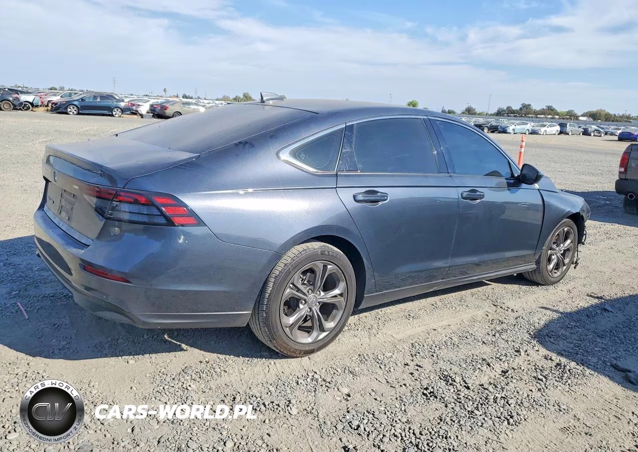 2023 Honda Accord Ex VIN:1HGCY1F3XPA015172 - 3