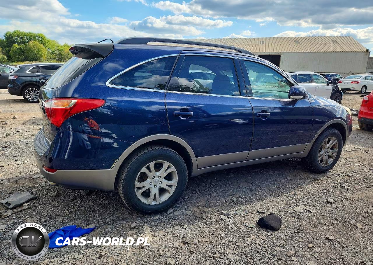 2011 Hyundai Veracruz Gls VIN:KM8NUDCC1BU141206 - 3