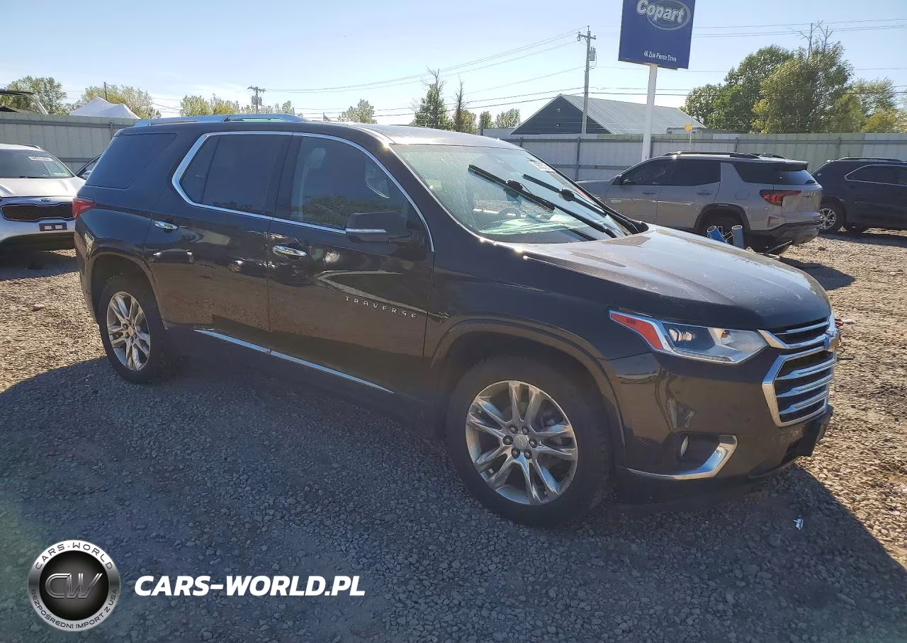 2018 Chevrolet Traverse High Country VIN:1GNEVKKWXJJ117883 - 4