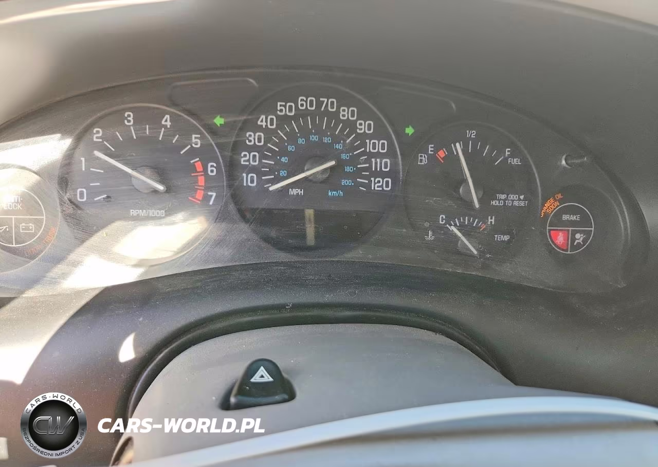 2002 Buick Regal VIN:2G4WB52KX21277919 - 9