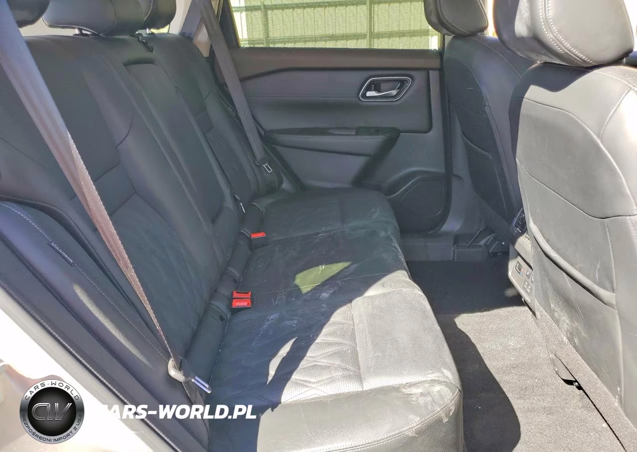 2023 Nissan Rogue Platinum VIN:JN8BT3DC6PW106762 - 10