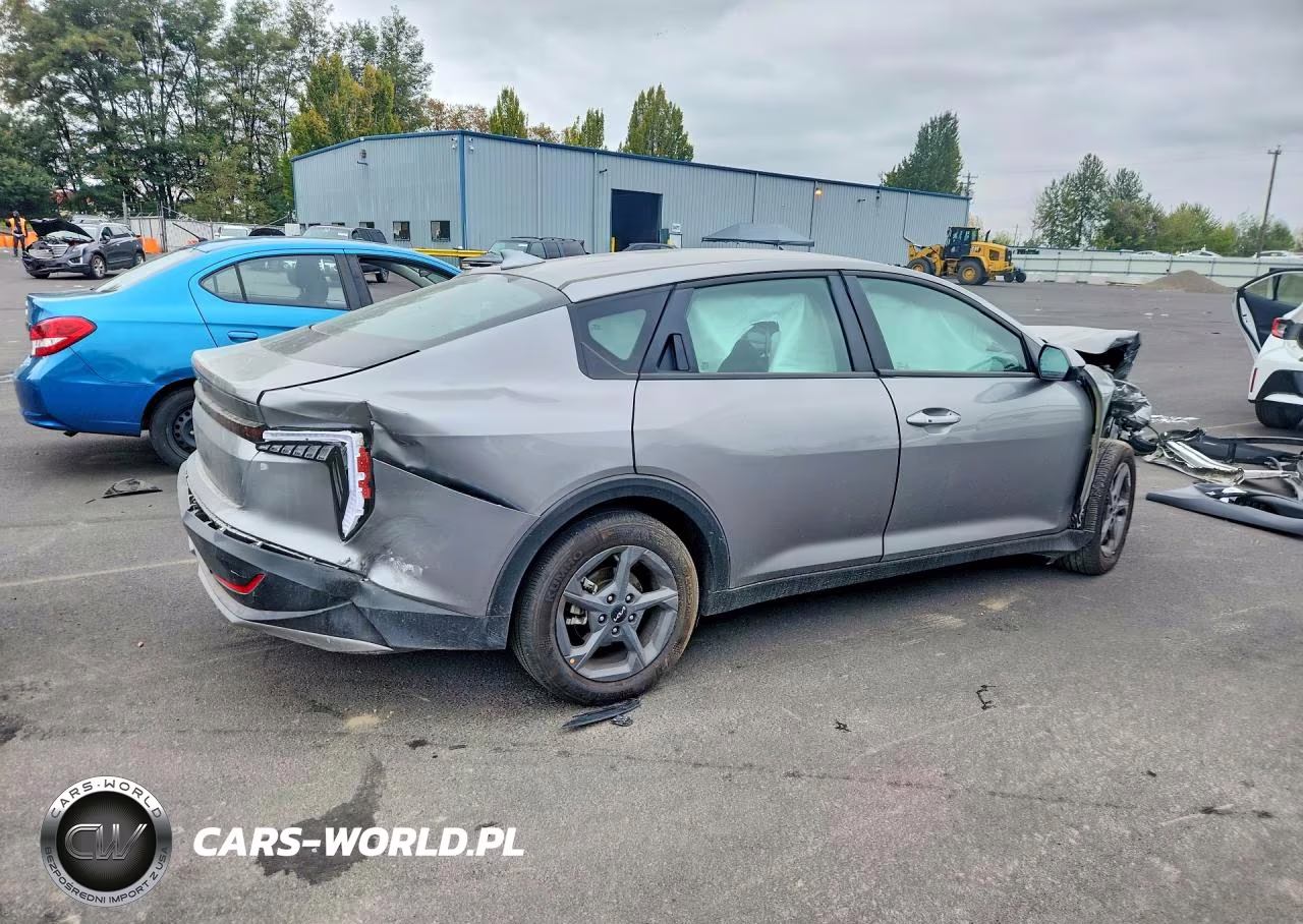 2026 Kia K4 Lxs VIN:3KPFT4DE1TE251684 - 3