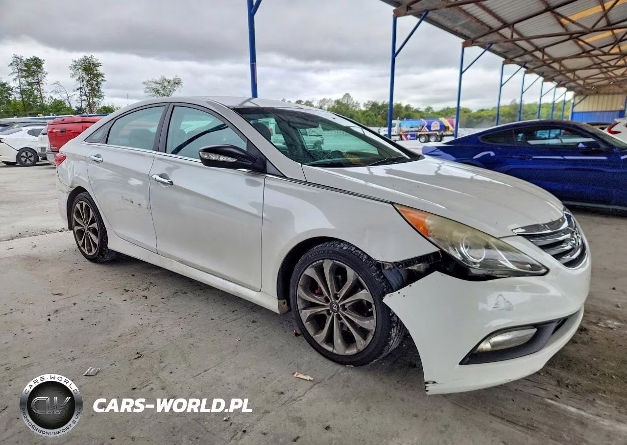 2014 Hyundai Sonata Se VIN:5NPEC4AC7EH818641 - 4