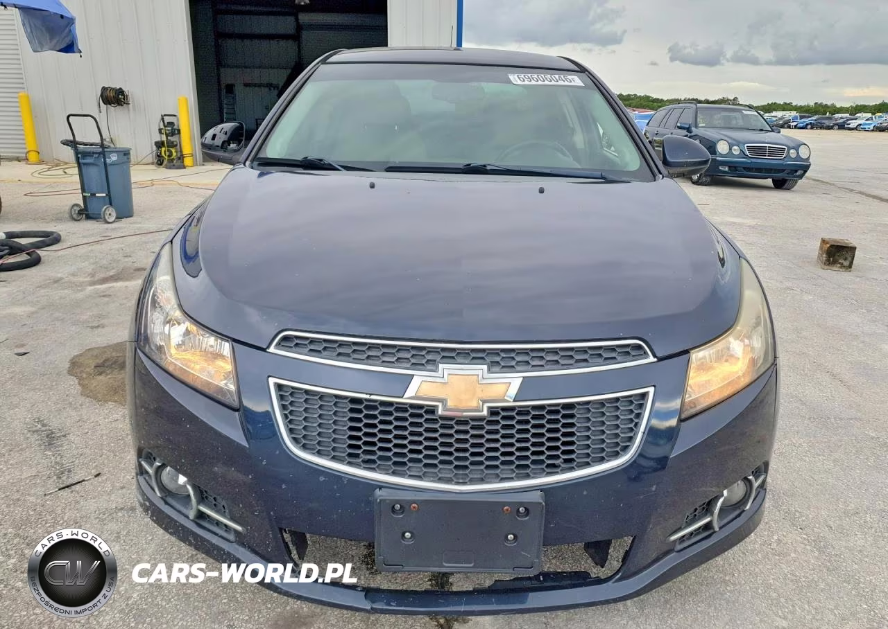 2014 Chevrolet Cruze Lt VIN:1G1PC5SB8E7350601 - 5