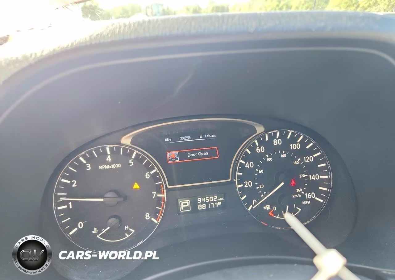 2015 Nissan Pathfinder S VIN:5N1AR2MM9FC634638 - 9
