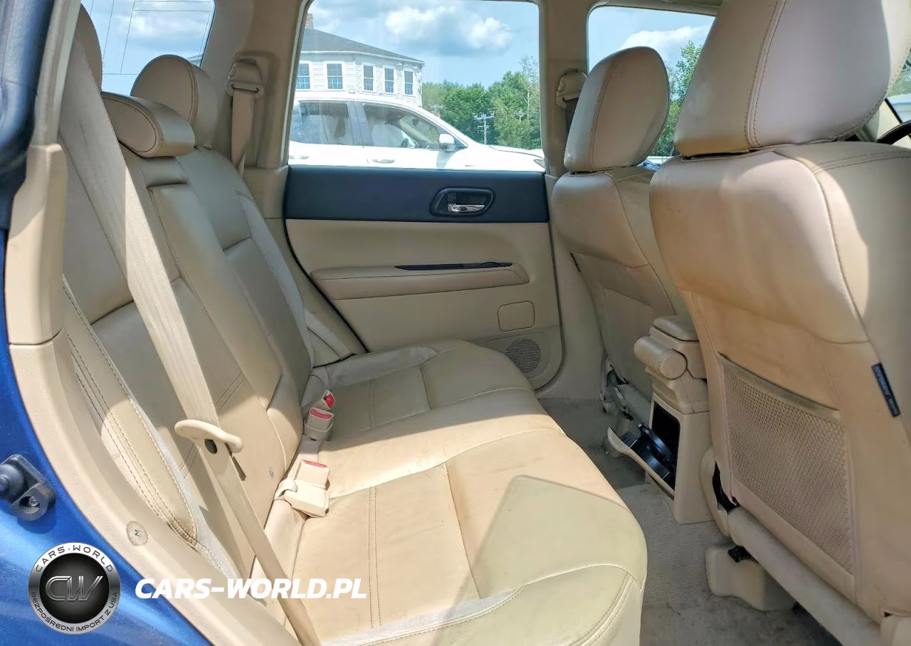 2007 Subaru Forester 2.5X Ll Bean VIN:JF1SG67607H727545 - 10