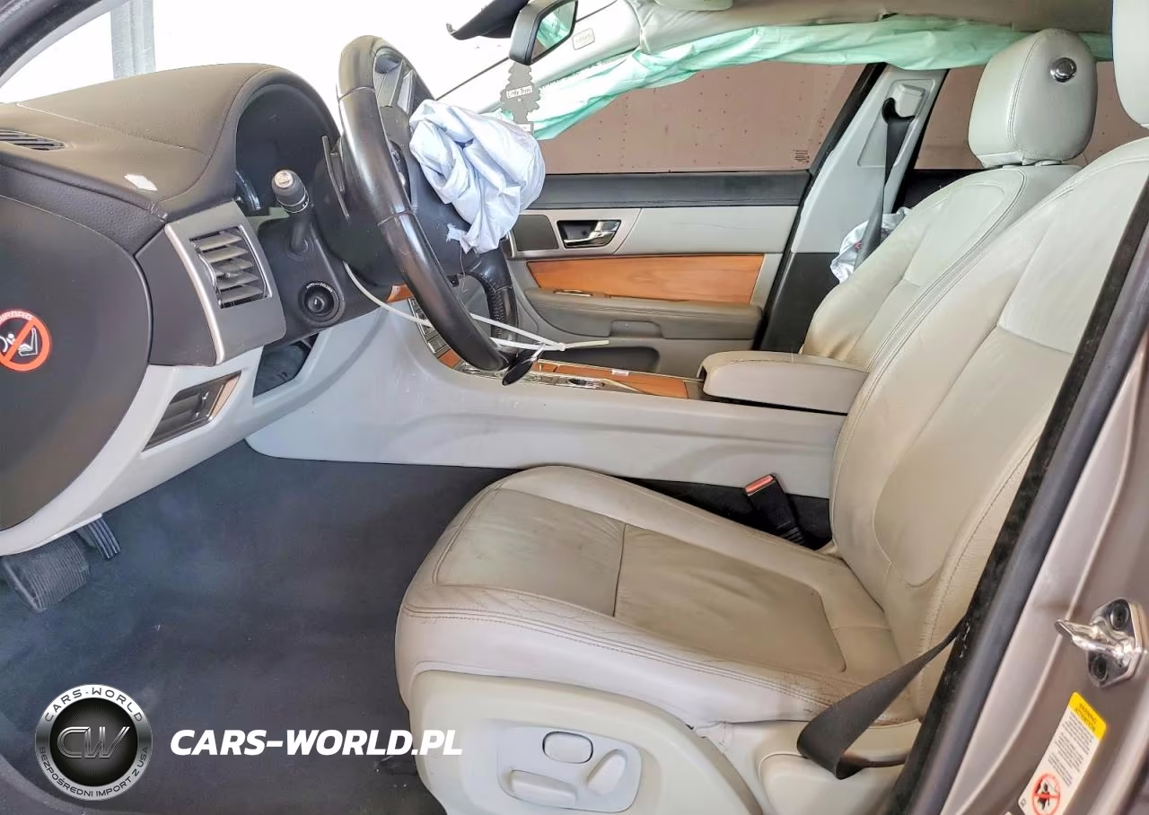 2010 Jaguar Xf Luxury VIN:SAJWA0FA3AHR54334 - 7