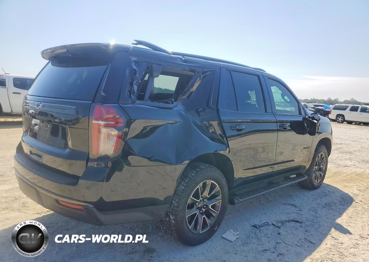 2021 Chevrolet Tahoe K1500 Z71 VIN:1GNSKPKD7MR126991 - 3