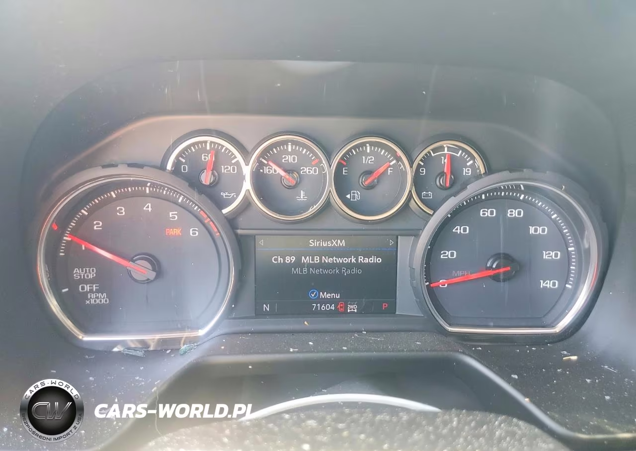2021 Chevrolet Tahoe K1500 Z71 VIN:1GNSKPKD7MR126991 - 9