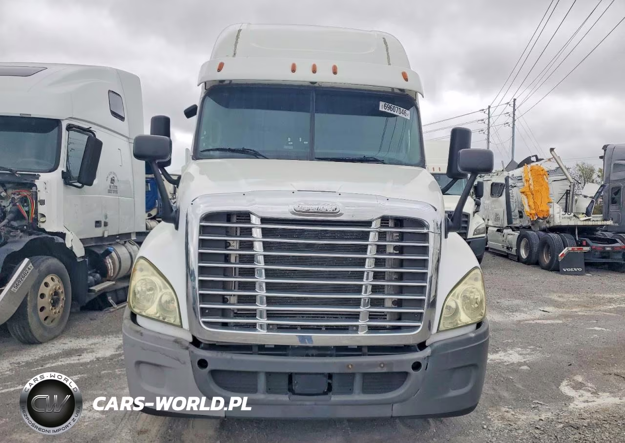 2016 Freightliner Cascadia 125 VIN:3AKJGLD59GSHT8623 - 14