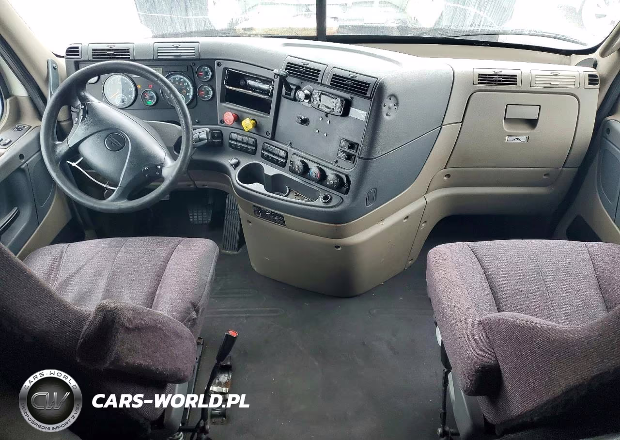 2016 Freightliner Cascadia 125 VIN:3AKJGLD59GSHT8623 - 8