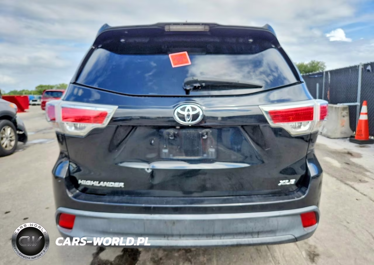 2015 Toyota Highlander Xle VIN:5TDKKRFHXFS056375 - 6