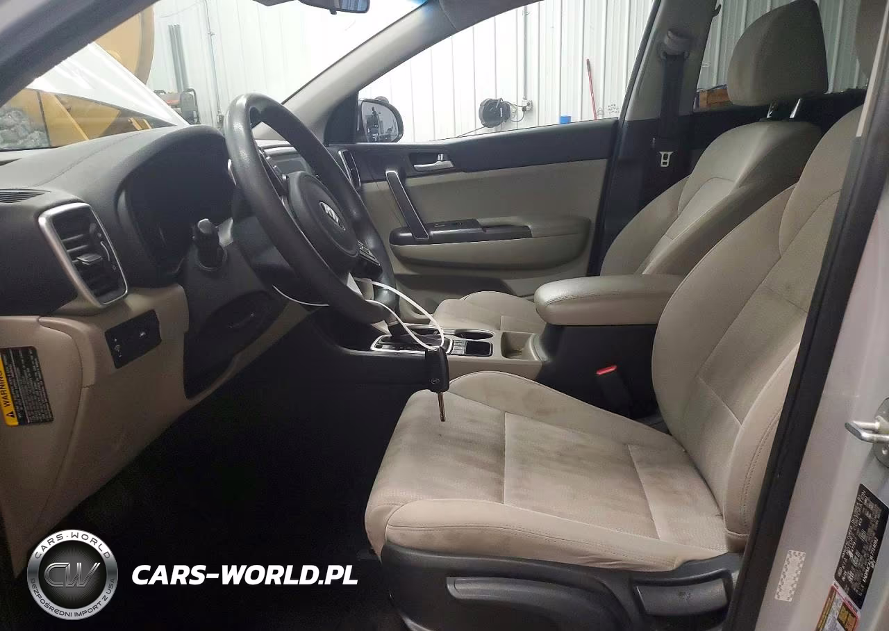 2020 Kia Sportage Lx VIN:KNDPMCAC4L7714092 - 7