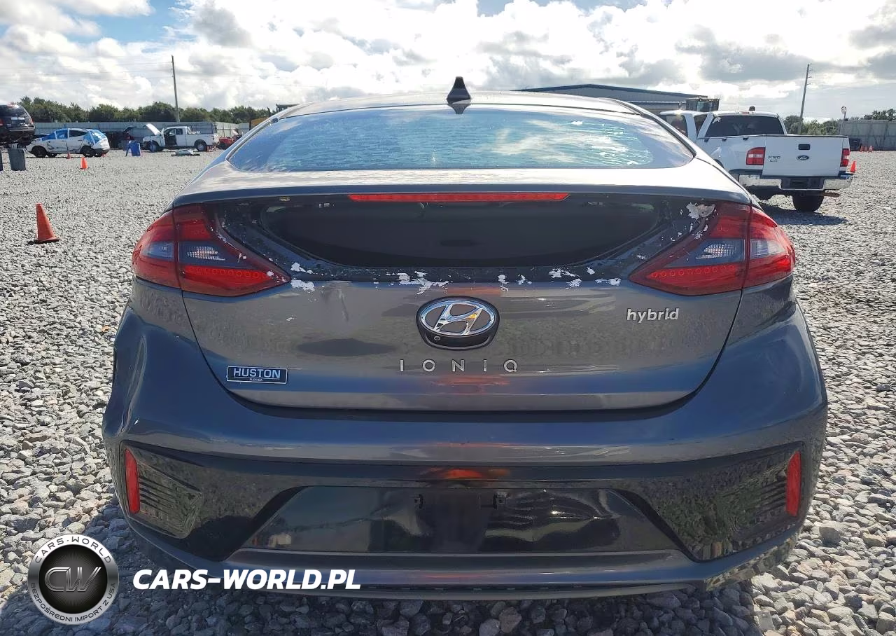 2018 Hyundai Ioniq Limited VIN:KMHC85LC8JU081862 - 6