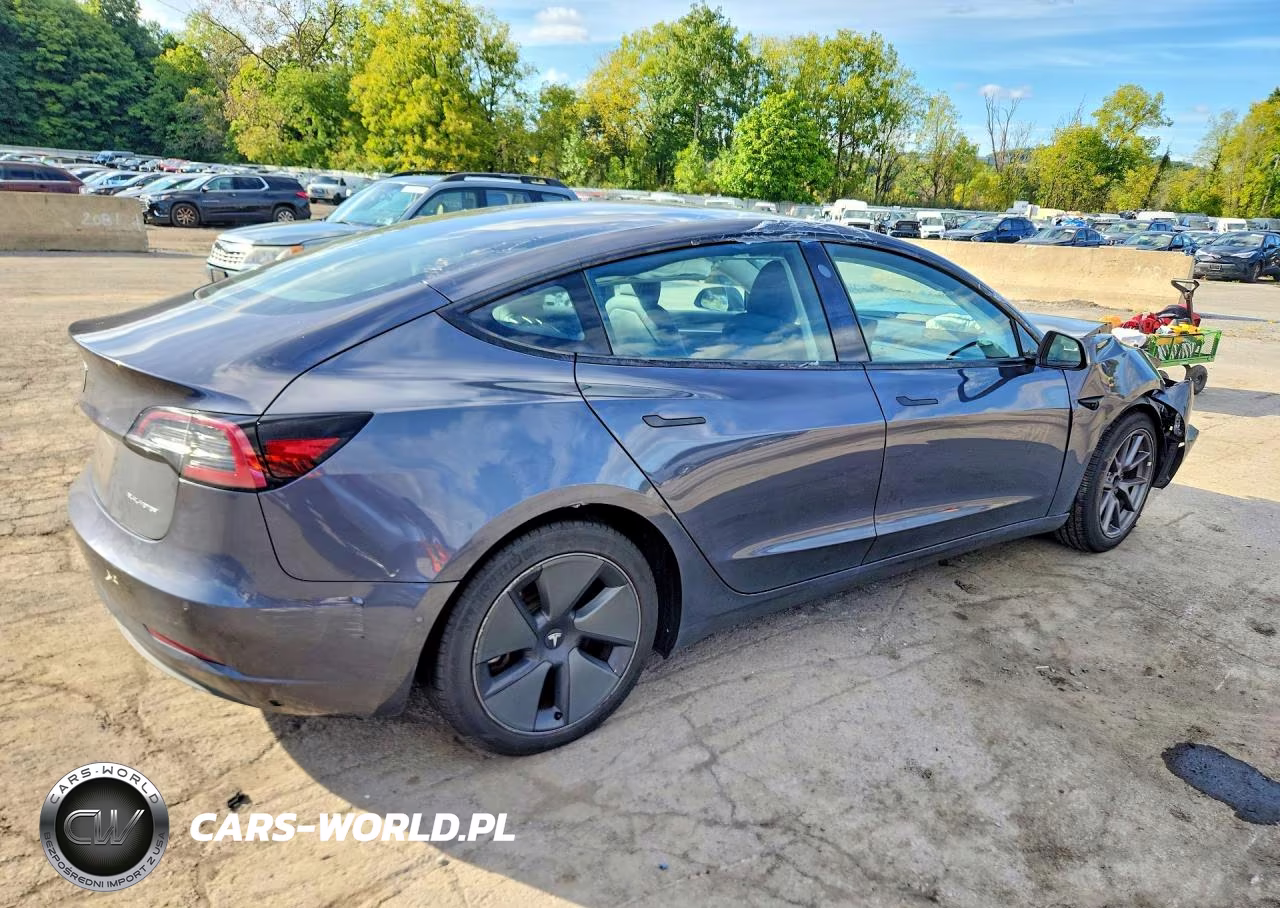 2022 Tesla Model 3 VIN:5YJ3E1EB2NF335283 - 3