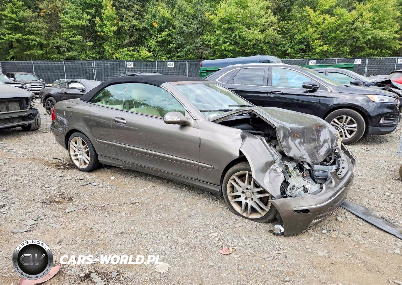2009 Mercedes-Benz Clk 350 VIN:WDBTK56F29F260098 - 4