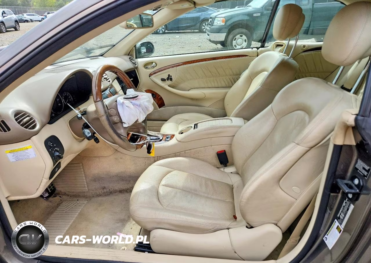2009 Mercedes-Benz Clk 350 VIN:WDBTK56F29F260098 - 7