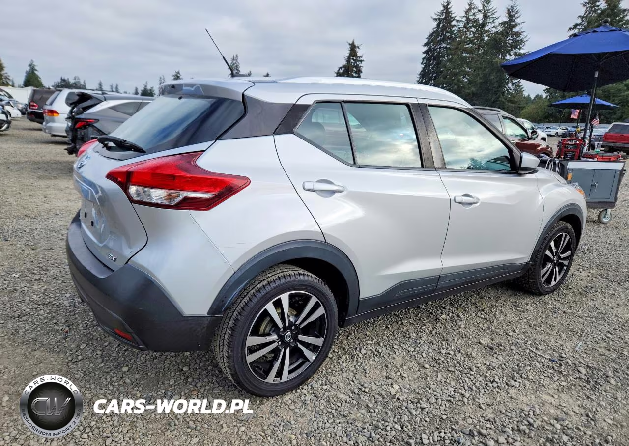 2019 Nissan Kicks Sv VIN:3N1CP5CU9KL545398 - 3