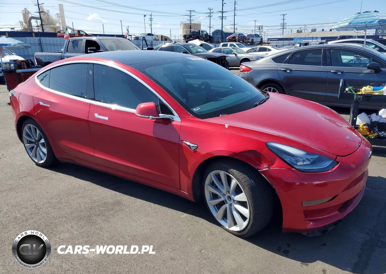 2020 Tesla Model 3 VIN:5YJ3E1EA4LF806810 - 4