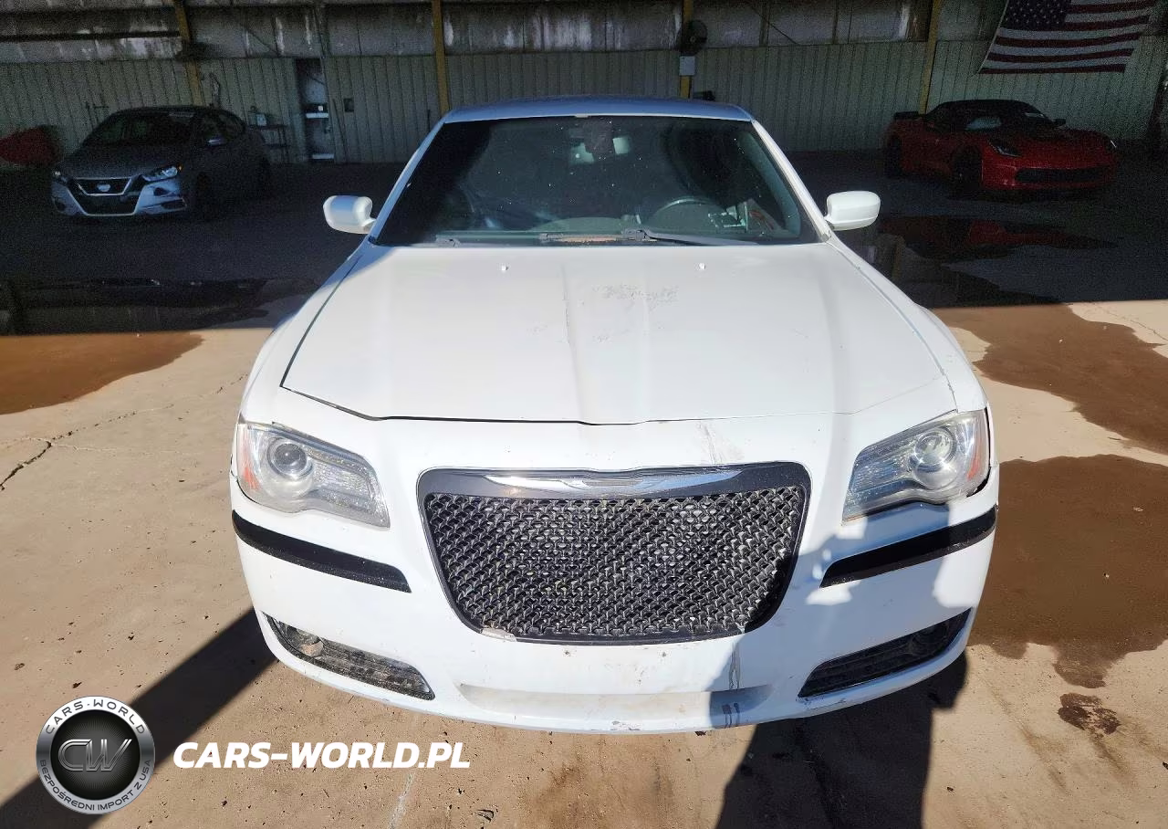 2013 Chrysler 300 VIN:2C3CCAAG7DH588796 - 5