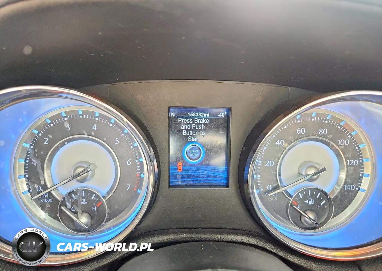 2013 Chrysler 300 VIN:2C3CCAAG7DH588796 - 9
