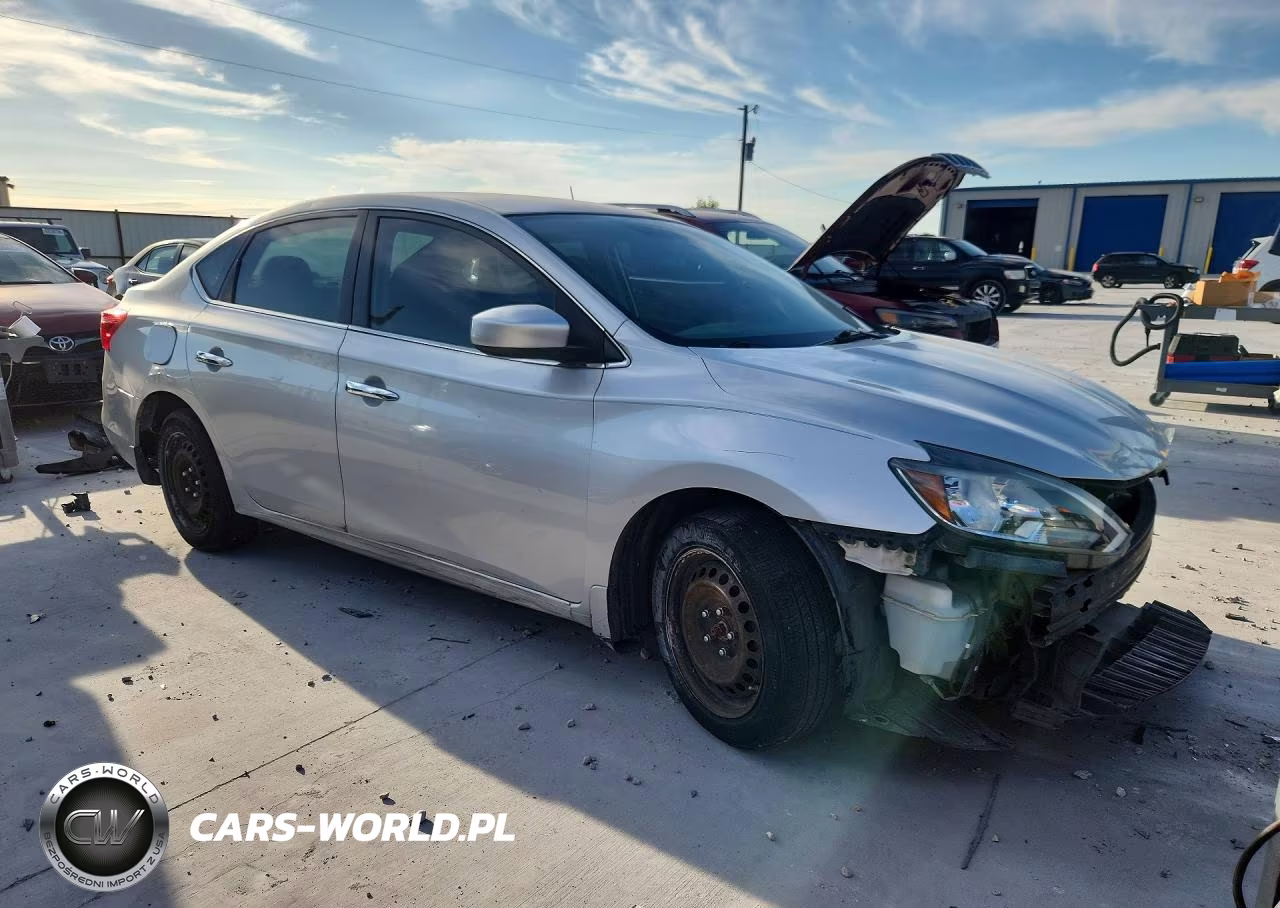 2016 Nissan Sentra S VIN:3N1AB7AP4GY239833 - 4