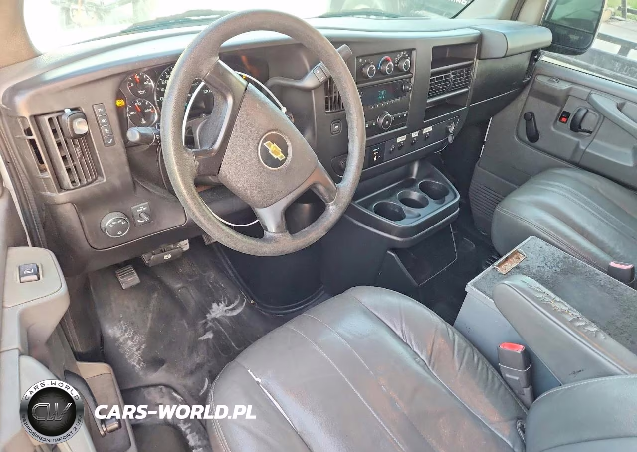 2013 Chevrolet Express G2500 VIN:1GCWGFCA4D1903202 - 8