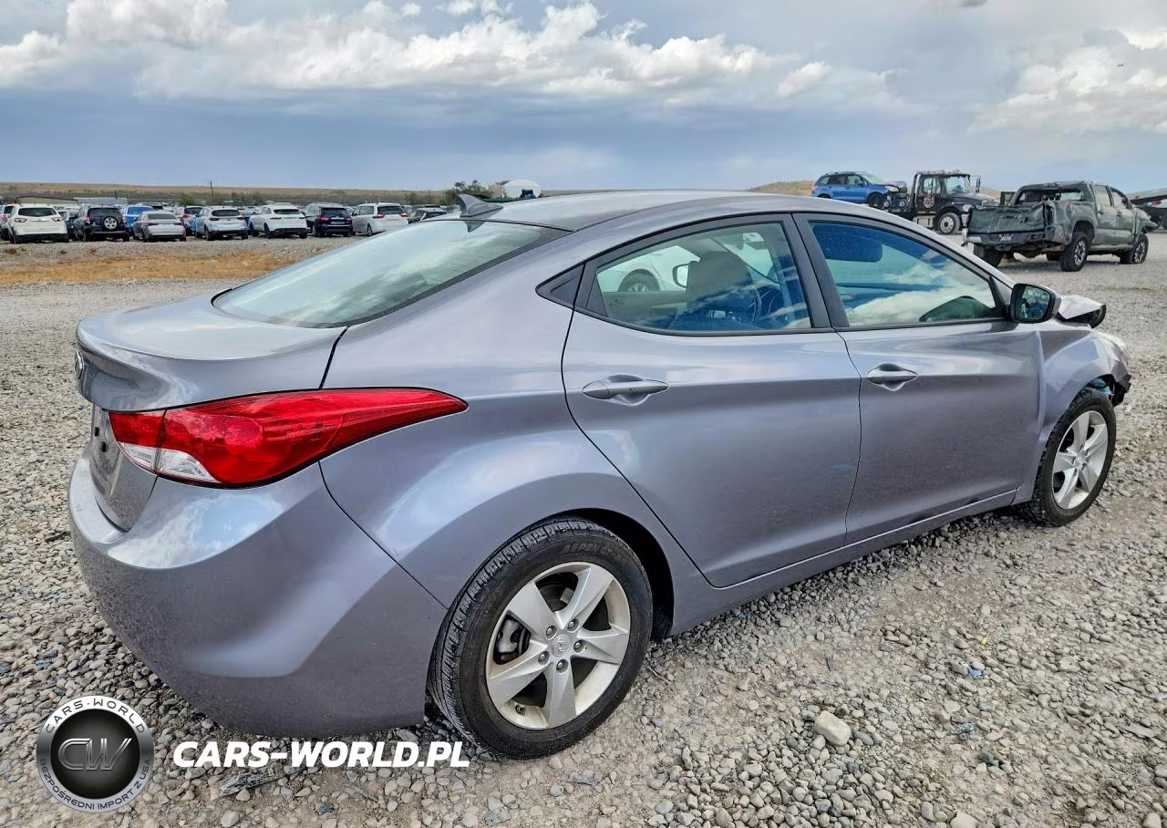 2013 Hyundai Elantra Gls VIN:KMHDH4AEXDU711260 - 3