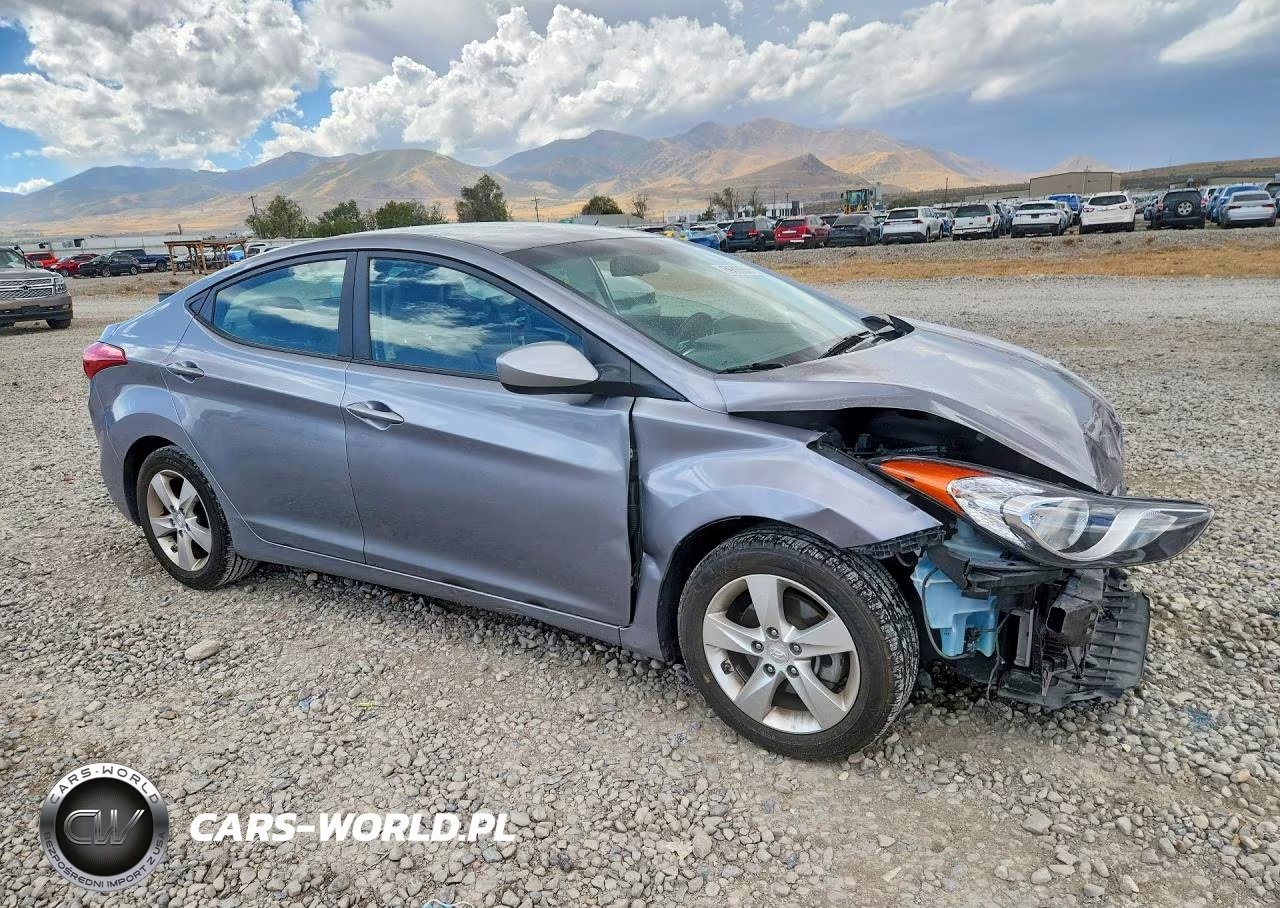 2013 Hyundai Elantra Gls VIN:KMHDH4AEXDU711260 - 4