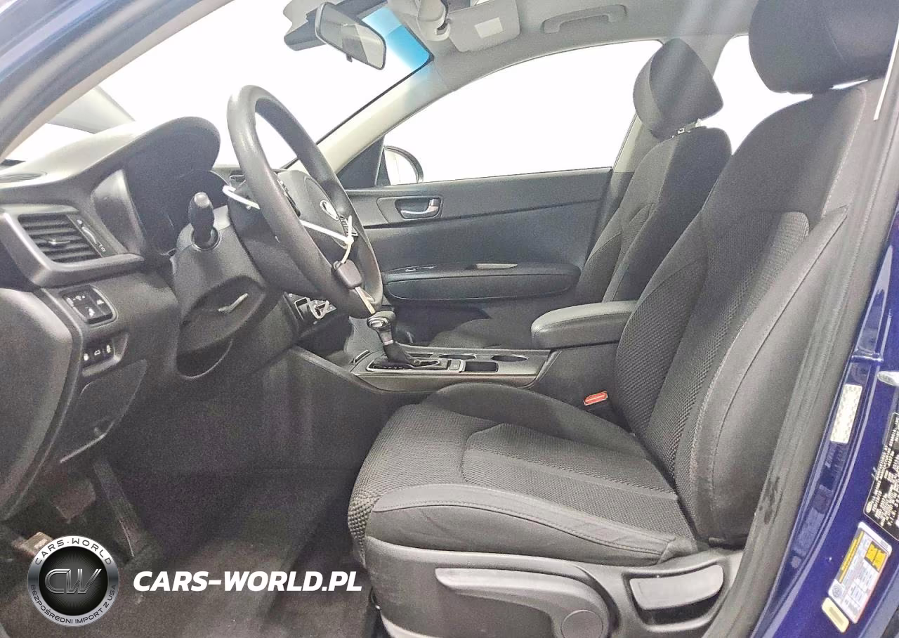 2019 Kia Optima Lx VIN:5XXGT4L33KG352848 - 7