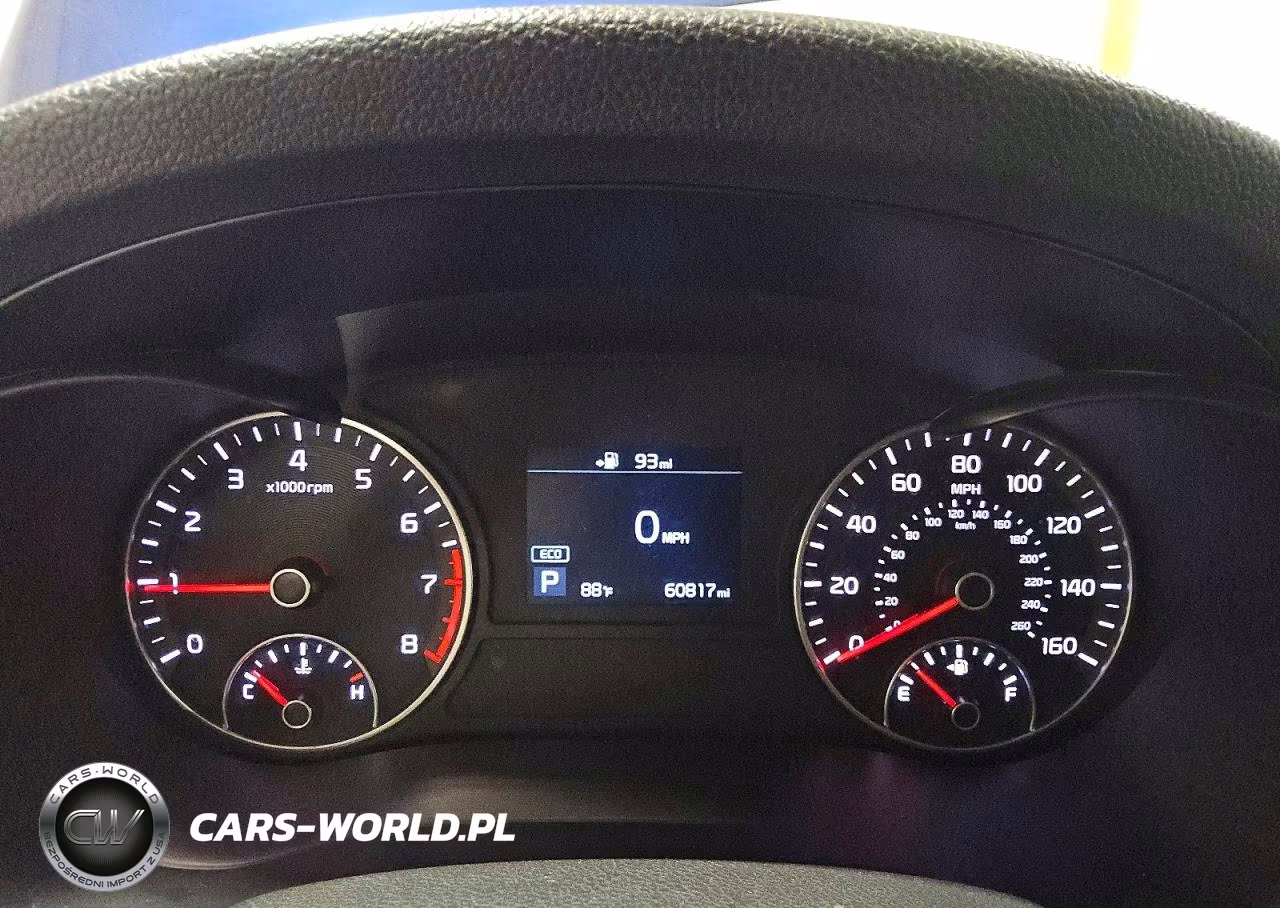 2019 Kia Optima Lx VIN:5XXGT4L33KG352848 - 9