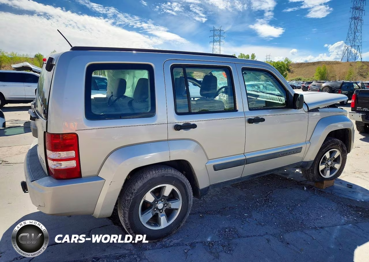 2008 Jeep Liberty Sport VIN:1J8GN28K48W244530 - 3