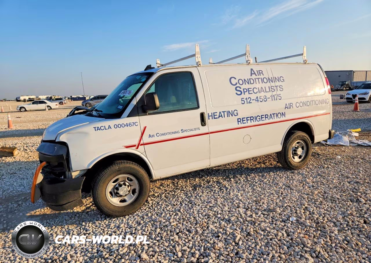 2019 Chevrolet Express G2500 VIN:1GCWGAFP7K1257461 - 1
