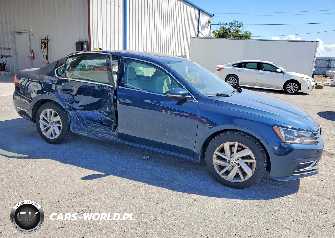 2018 Volkswagen Passat Se VIN:1VWBA7A3XJC051252 - 4